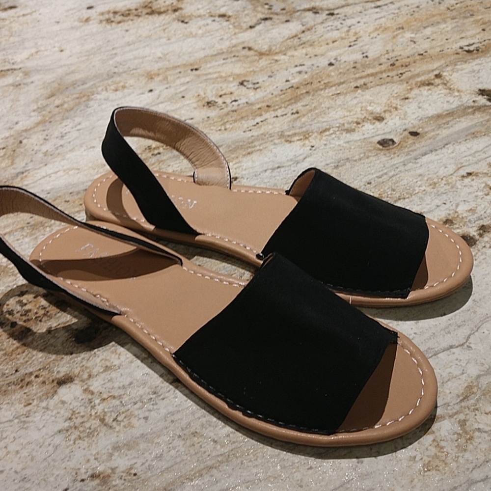 Black sandals